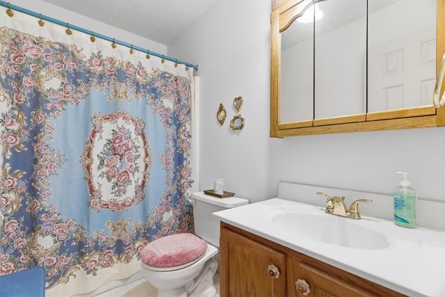 1403 Lexington Drive, Cecil, PA 15055