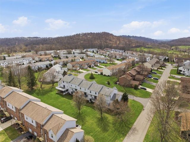 1403 Lexington Drive, Cecil, PA 15055