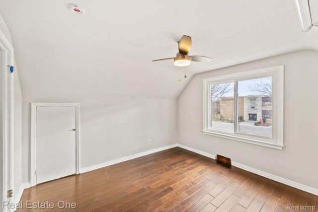 1300 Nightingale Street, Dearborn, MI 48128