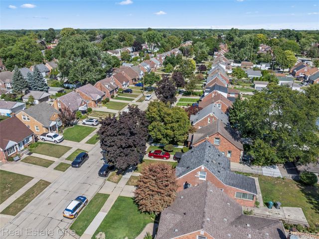 1300 Nightingale Street, Dearborn, MI 48128