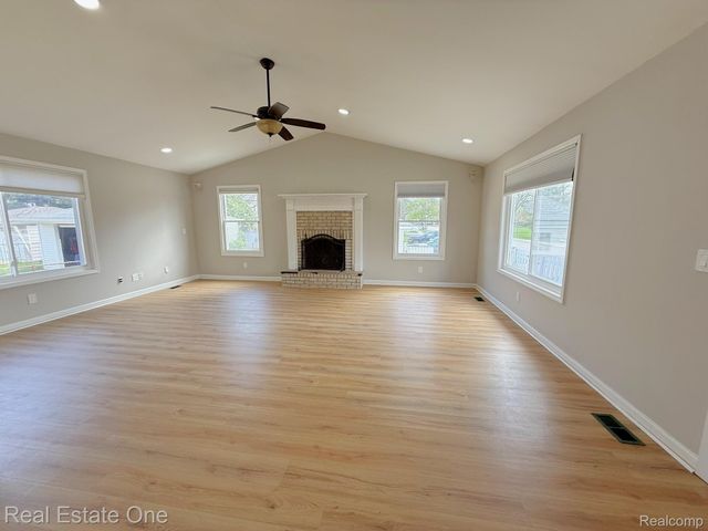 1300 Nightingale Street, Dearborn, MI 48128