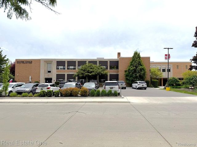 1300 Nightingale Street, Dearborn, MI 48128