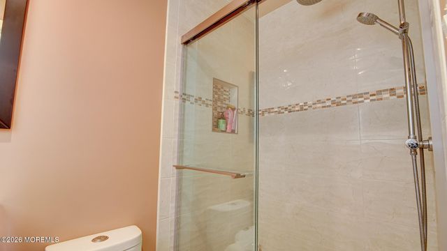 1 Rustic Lane, Matawan, NJ 07747
