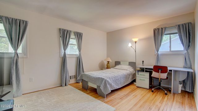 1 Rustic Lane, Matawan, NJ 07747
