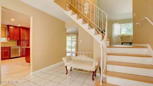 1 Rustic Lane, Matawan, NJ 07747