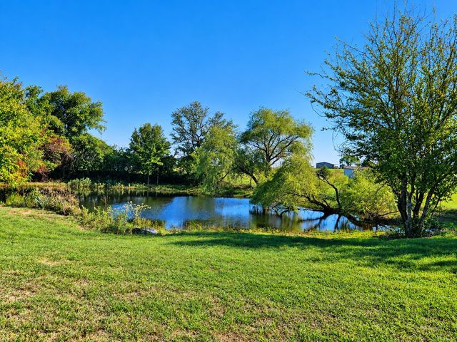 380 Pleasant View Drive, Bridgeport, TX 76426