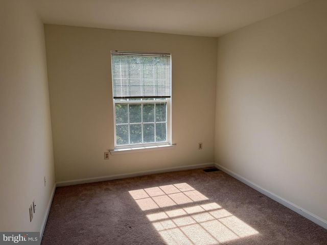 99 HIGHLAND CIR, Newark, DE 19713