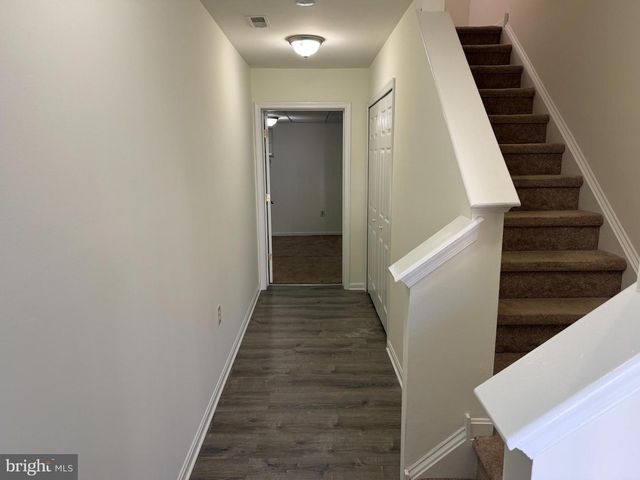 99 HIGHLAND CIR, Newark, DE 19713