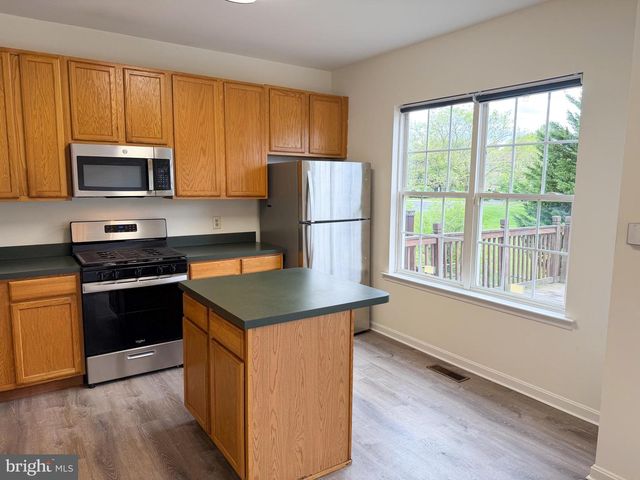 99 HIGHLAND CIR, Newark, DE 19713