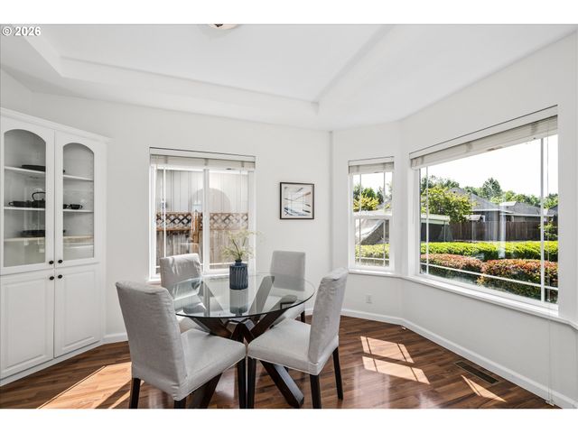 3461 MERRYVALE Rd, Eugene, OR 97404