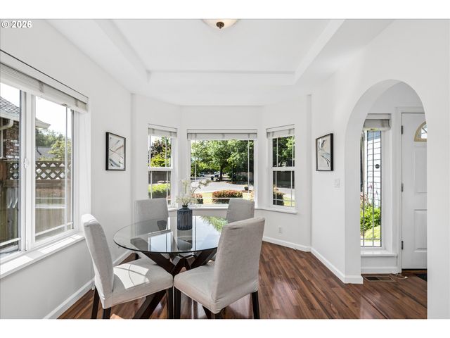 3461 MERRYVALE Rd, Eugene, OR 97404