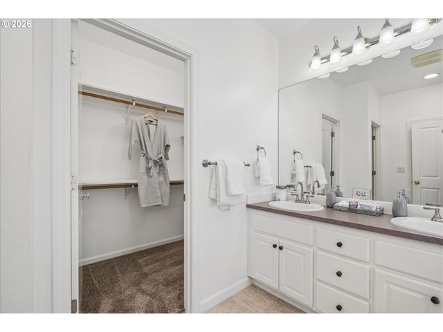 3461 MERRYVALE Rd, Eugene, OR 97404