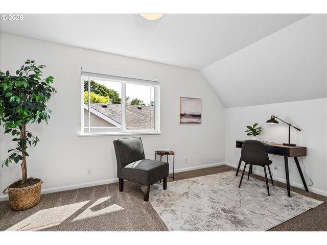 3461 MERRYVALE Rd, Eugene, OR 97404