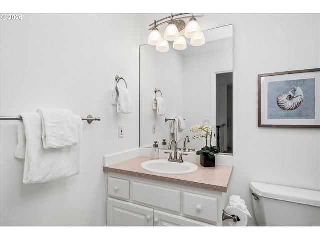 3461 MERRYVALE Rd, Eugene, OR 97404