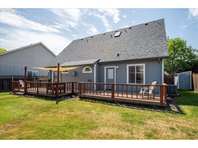 3461 MERRYVALE Rd, Eugene, OR 97404