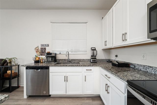 211 ASH WAY, Auburndale, FL 33823