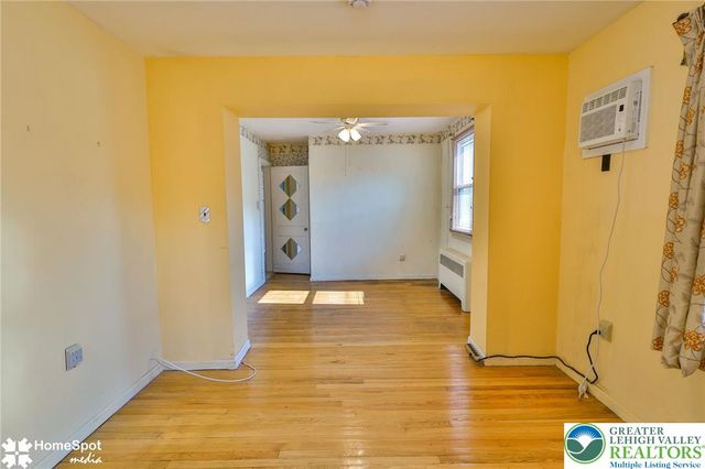 1304 West Wyoming Street, Allentown City, PA 18103