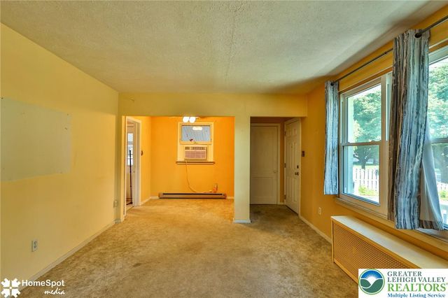 1304 West Wyoming Street, Allentown City, PA 18103