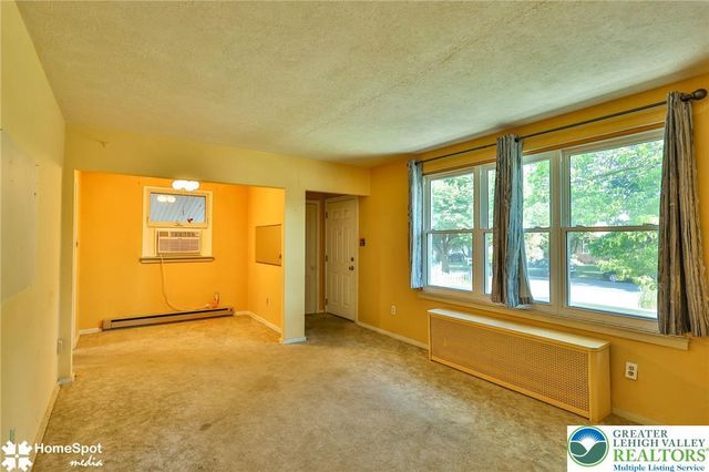 1304 West Wyoming Street, Allentown City, PA 18103