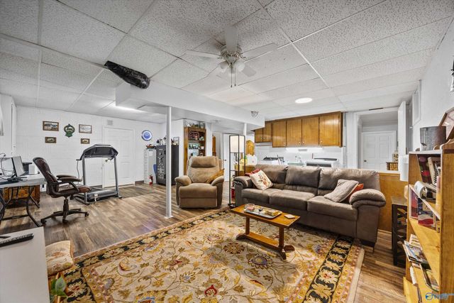 154 Dea Thomas Road, Hazel Green, AL 35750