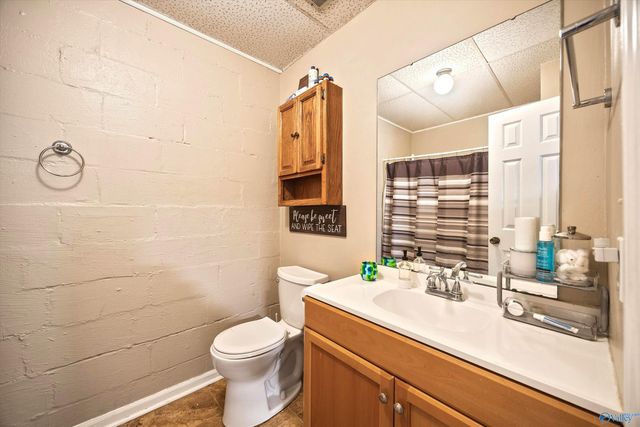 154 Dea Thomas Road, Hazel Green, AL 35750