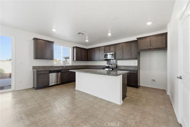 30896 Wild Berry, Menifee, CA 92584
