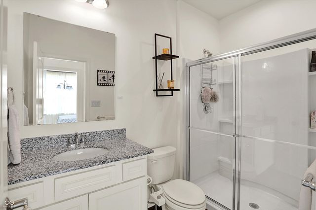 5175 Peachtree Road, Zionsville, IN 46077