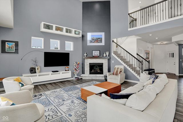 5175 Peachtree Road, Zionsville, IN 46077