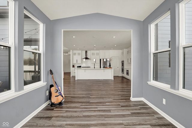 5175 Peachtree Road, Zionsville, IN 46077