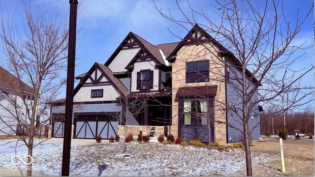 5175 Peachtree Road, Zionsville, IN 46077