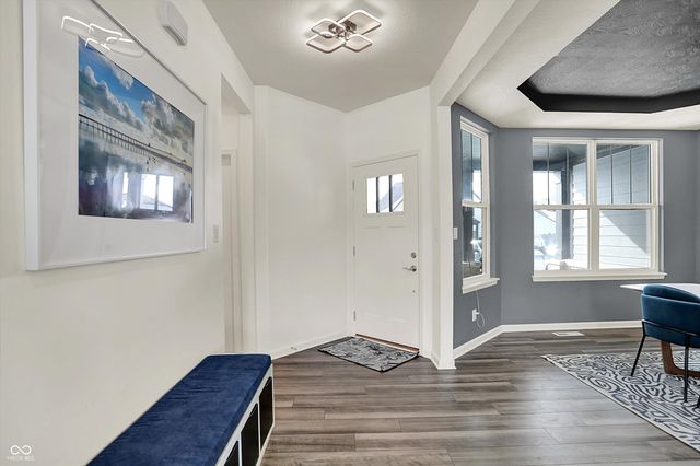 5175 Peachtree Road, Zionsville, IN 46077