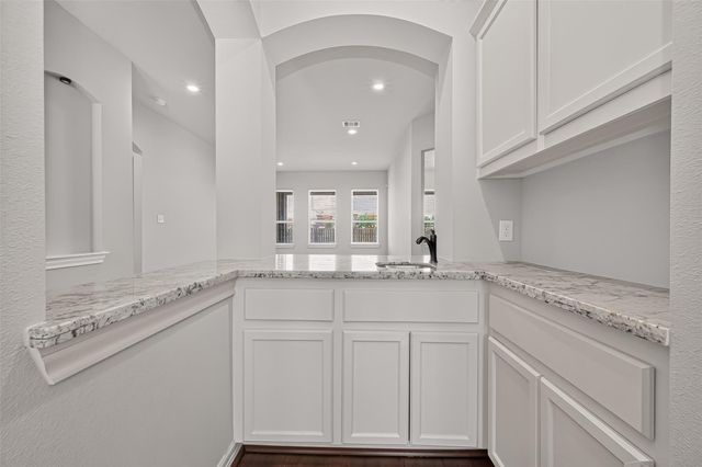 8807 Sedgemoor Drive, Tomball, TX 77375