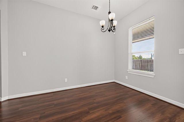 8807 Sedgemoor Drive, Tomball, TX 77375