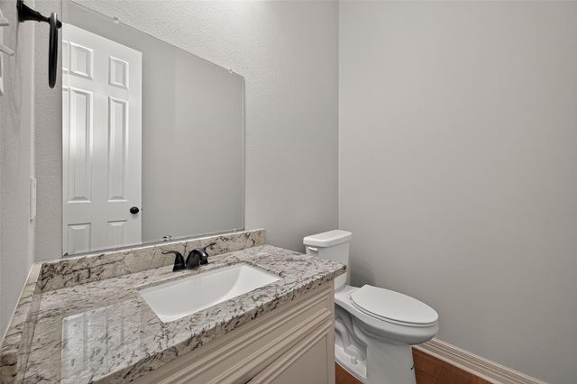 8807 Sedgemoor Drive, Tomball, TX 77375