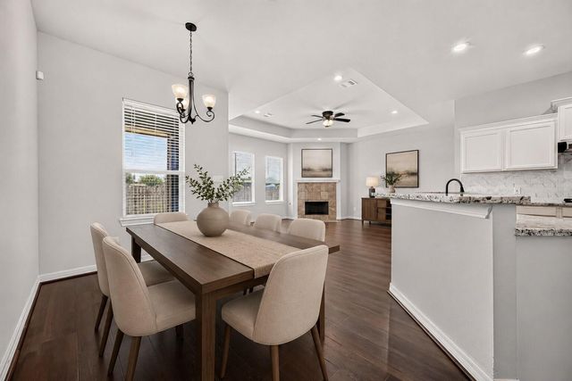 8807 Sedgemoor Drive, Tomball, TX 77375