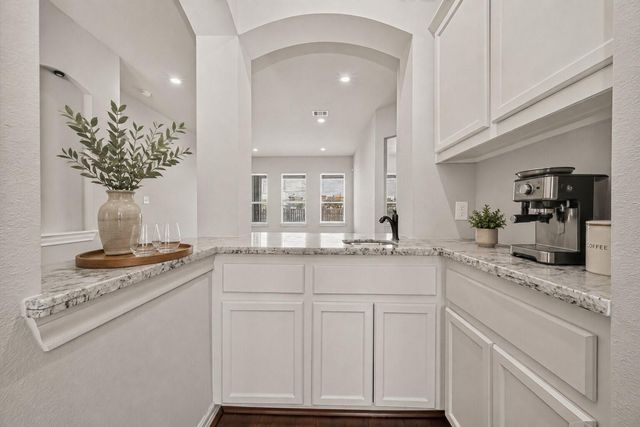 8807 Sedgemoor Drive, Tomball, TX 77375
