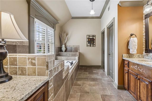 2391 Hopehaven Way, Hoschton, GA 30548