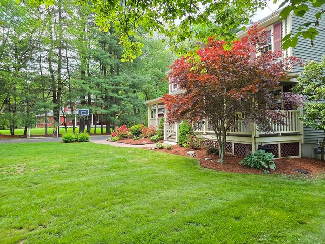 7 Whippoorwill Ln, Ashland, MA 01721