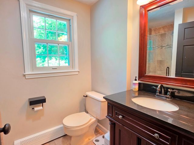 7 Whippoorwill Ln, Ashland, MA 01721