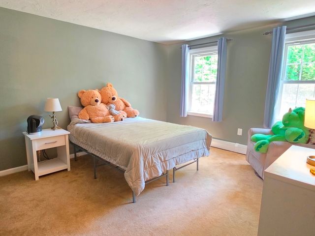 7 Whippoorwill Ln, Ashland, MA 01721