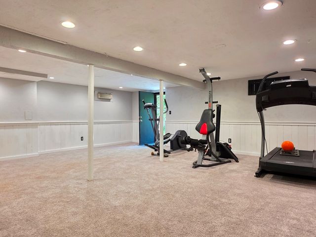 7 Whippoorwill Ln, Ashland, MA 01721