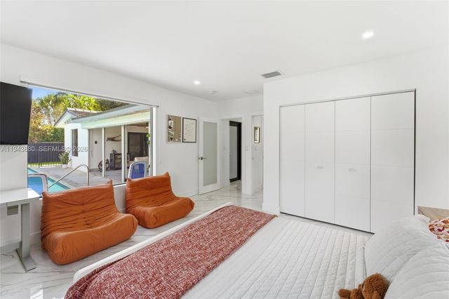 8625 SW 147th St, Palmetto Bay, FL 33158