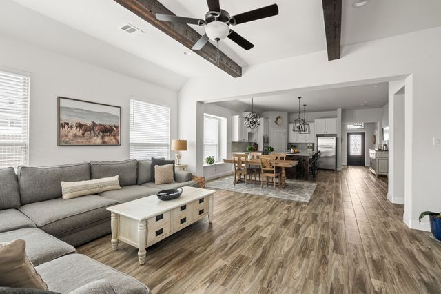 421 Monarch Way, Justin, TX 76247