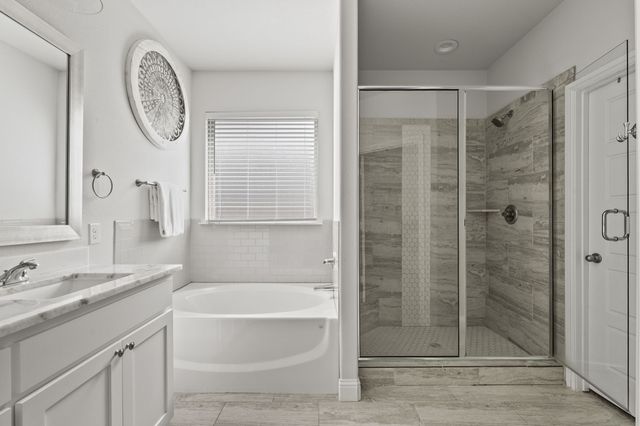 421 Monarch Way, Justin, TX 76247