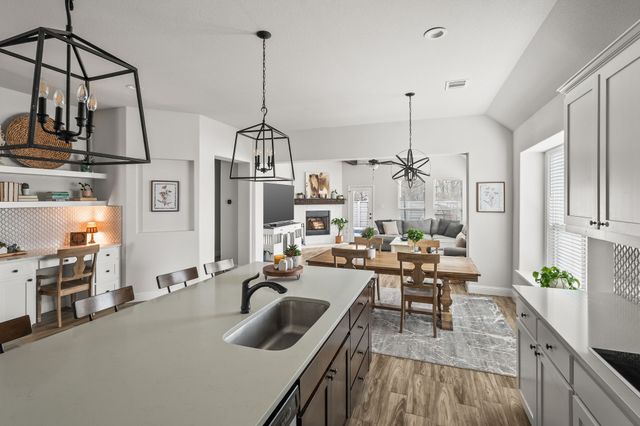 421 Monarch Way, Justin, TX 76247