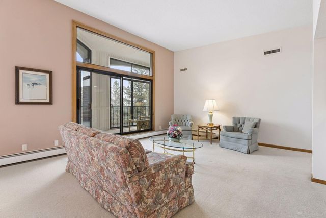 8430 Pennsylvania Road 311, Bloomington, MN 55438