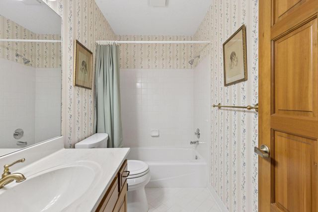 8430 Pennsylvania Road 311, Bloomington, MN 55438