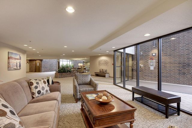 8430 Pennsylvania Road 311, Bloomington, MN 55438