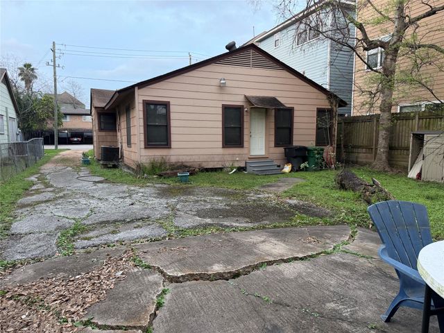 2406 Charleston Street, Houston, TX 77021