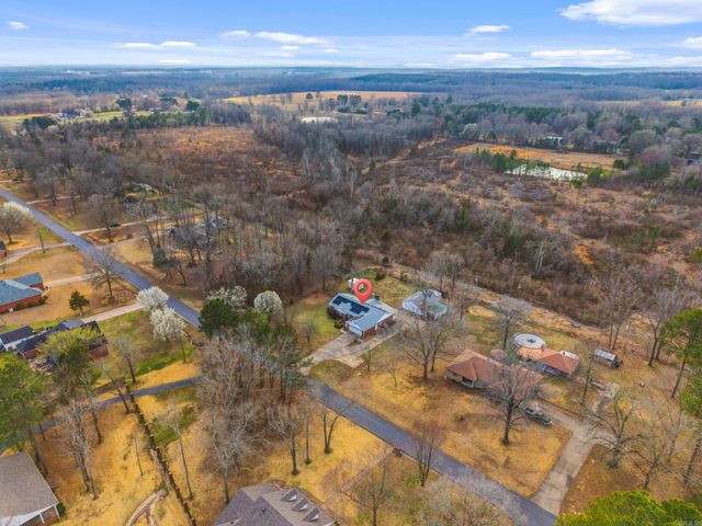 50 Rosewood Drive, Beebe, AR 72012